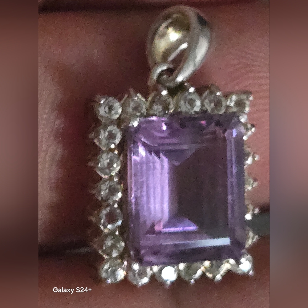Pendentif d'exception en argent Sterling avec améthyste